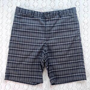 Greg Norman Men's Chino Shorts Size 34 Black & White Plaid Golf Casual